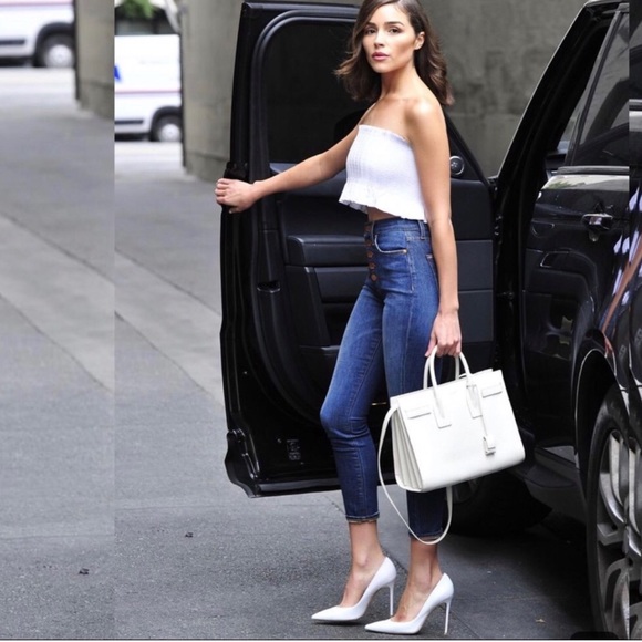 Re-stock “ Selina” white pumps - Picture 4 of 5